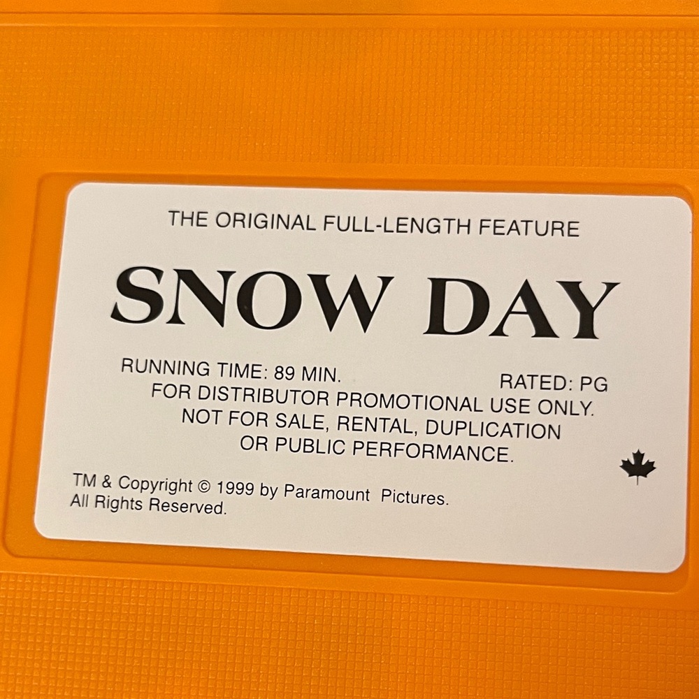 Snow Day VHS - Picture 3 of 3